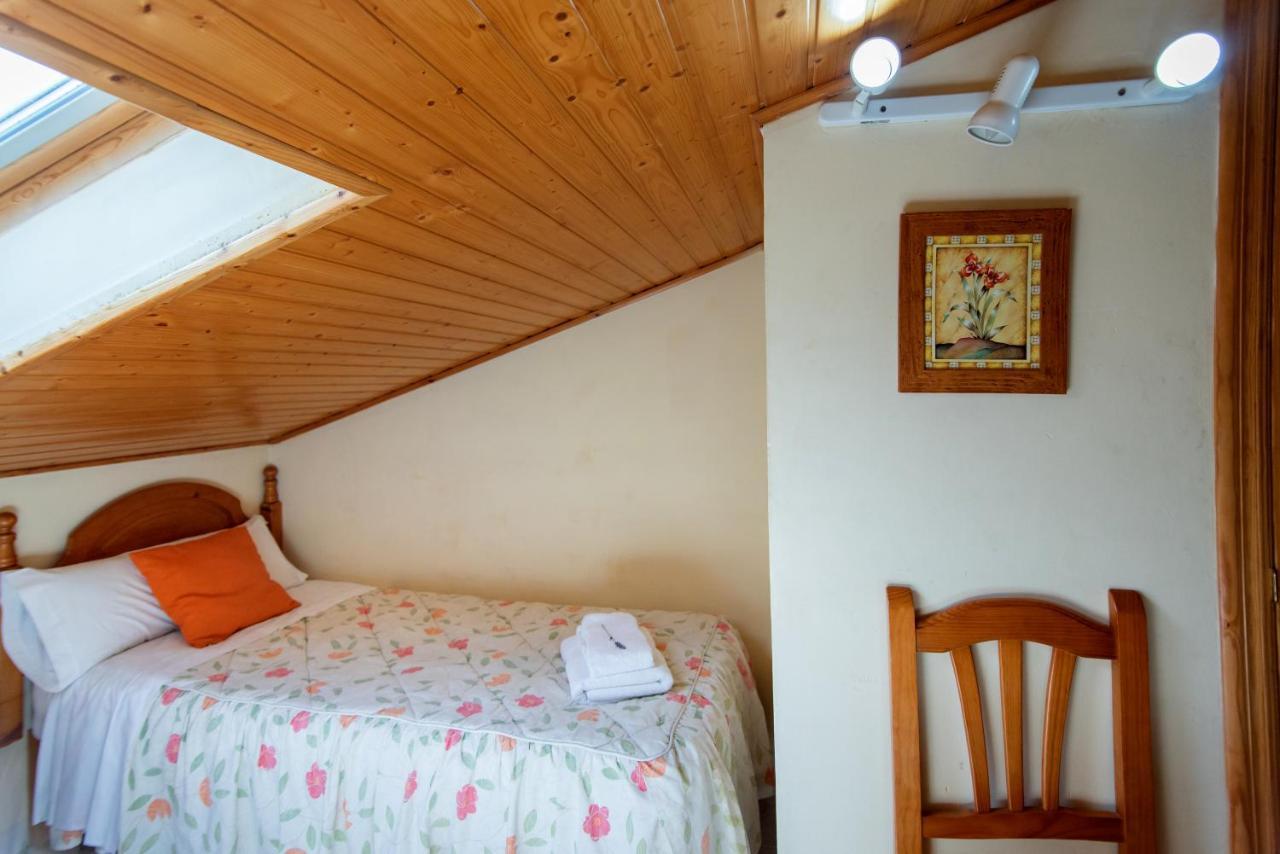 Apartamentos Maribel 칼라세이테 외부 사진