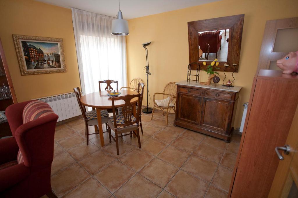 Apartamentos Maribel 칼라세이테 객실 사진