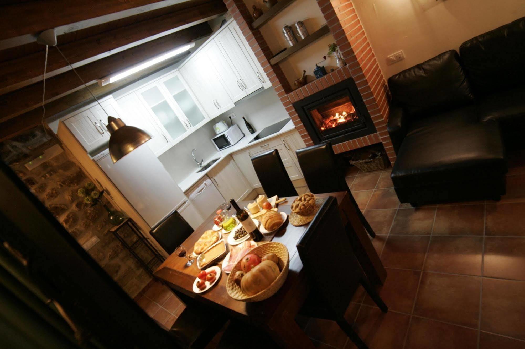 Apartamentos Maribel 칼라세이테 외부 사진